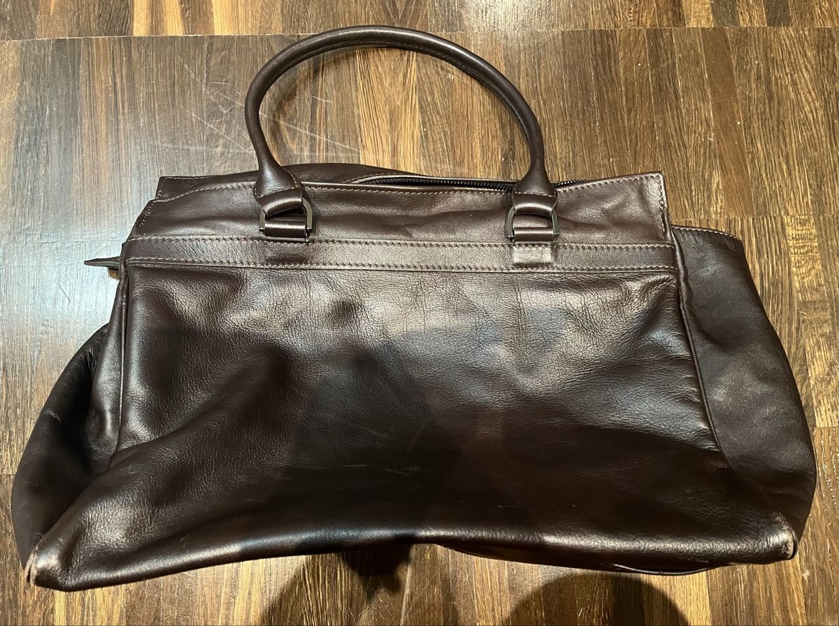 Longchamp Taschen: Vintage Longchamp Lederhandtasche – Gebraucht aus Uster von Luna.R 2