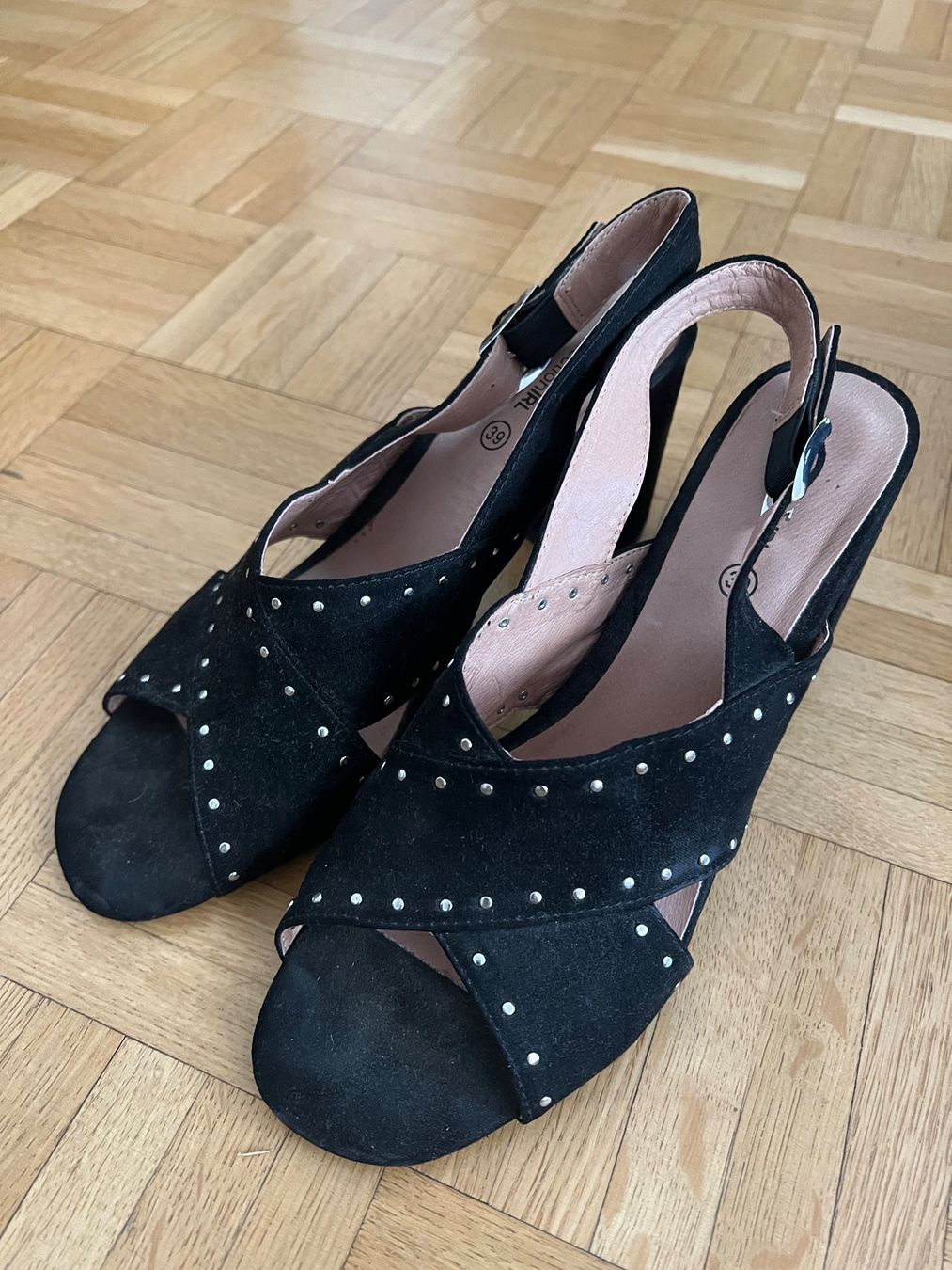 Damenschuhe: Slingback noires – Gebraucht aus Vandoeuvres von tif_nk52