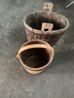 2 Alte Holz Eimer  Dekoration Gebrauchter Zustand