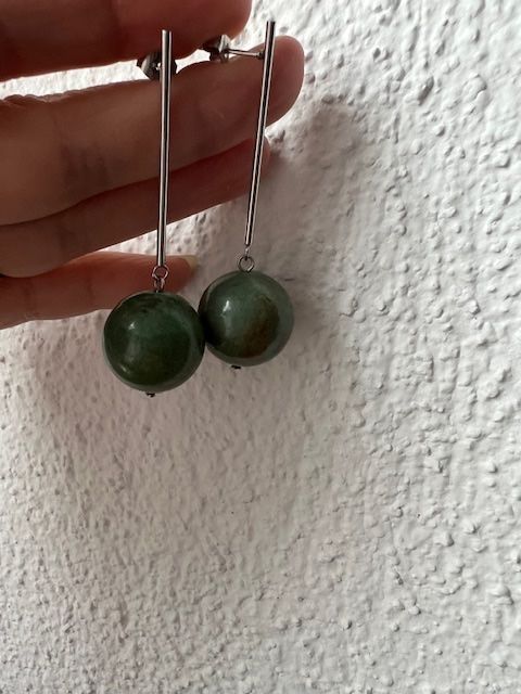 Ohrringe & -stecker: Grosse Jade Ohrringe - elegant/stylisch – Gebraucht aus Neerach von romiping 1