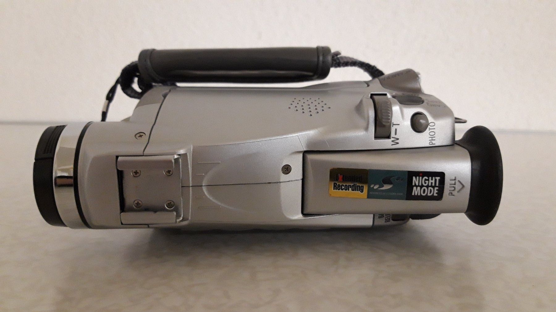 Canon Videocamere: Camcorder Canon MV550i – Usato da Escholzmatt venduto da Widar 1