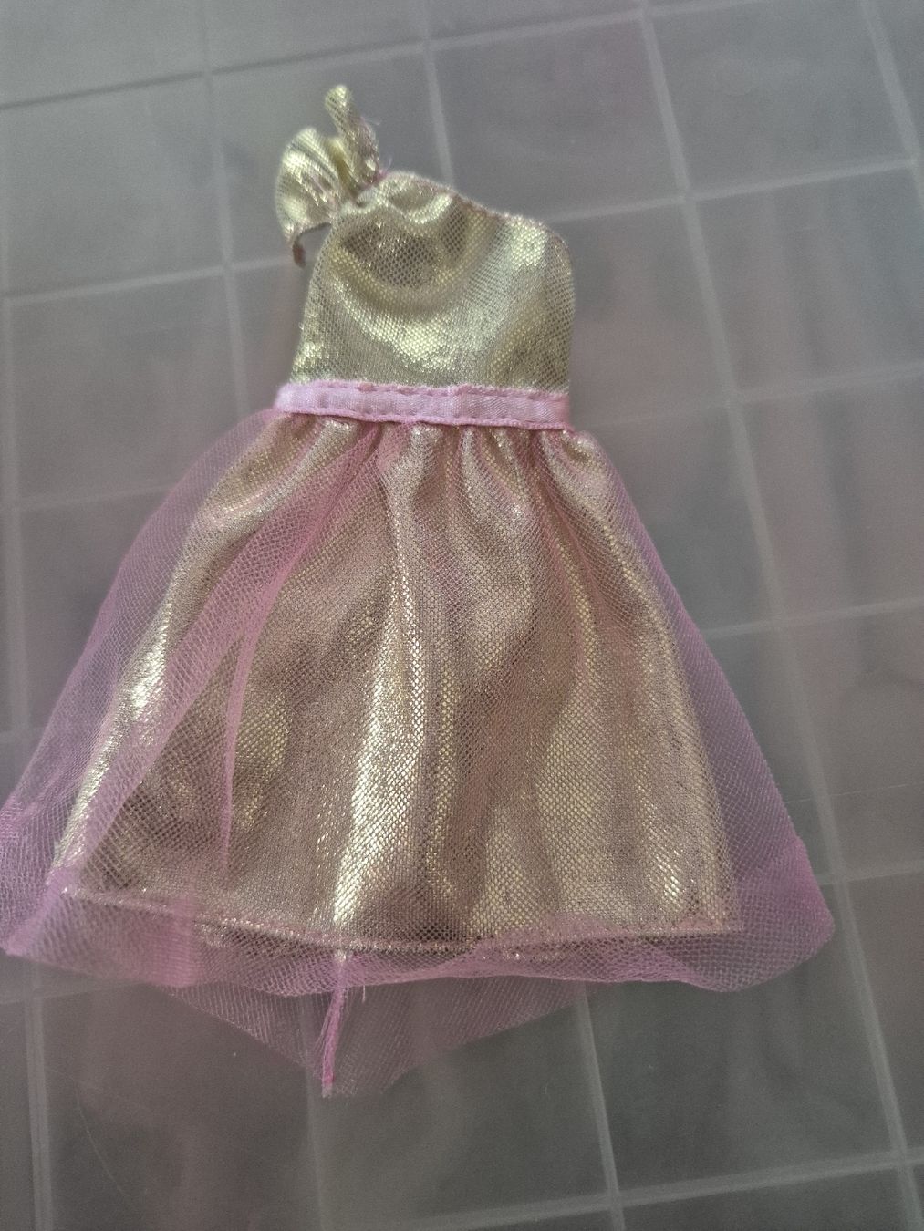 Bambole: Barbiekleid festlich - Sommerangebot – Usato da Aarau venduto da Goldwitch
