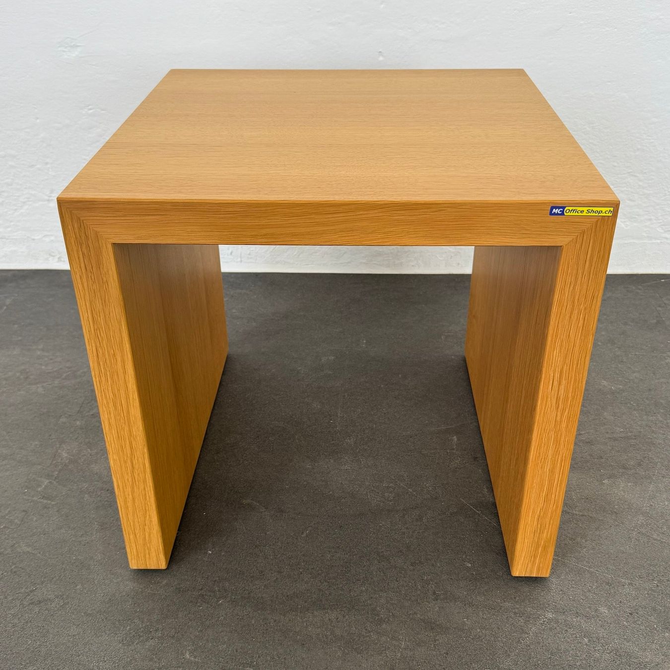 Tavoli: Zoom by Mobimex Tix Lounge Table – Usato da Schönenwerd venduto da mcofficeshop