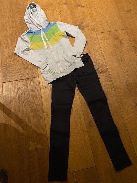 Lotti di vestiti: Damen Kleiderset XS – Usato da Tennwil venduto da nando59