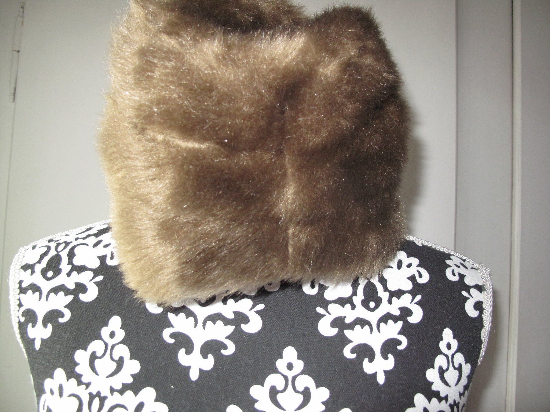 Hüte, Mützen & Caps: Winter  Hat – Gebraucht aus glarus von Engel_888 2
