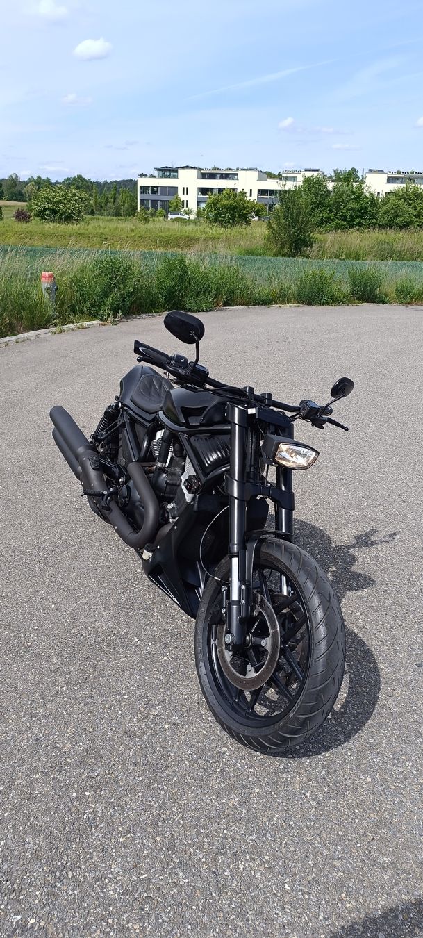 Harley-Davidson Strada: Harley Davidson VRSCR Street Rod Custom – Usato da Uster venduto da itani7789 3