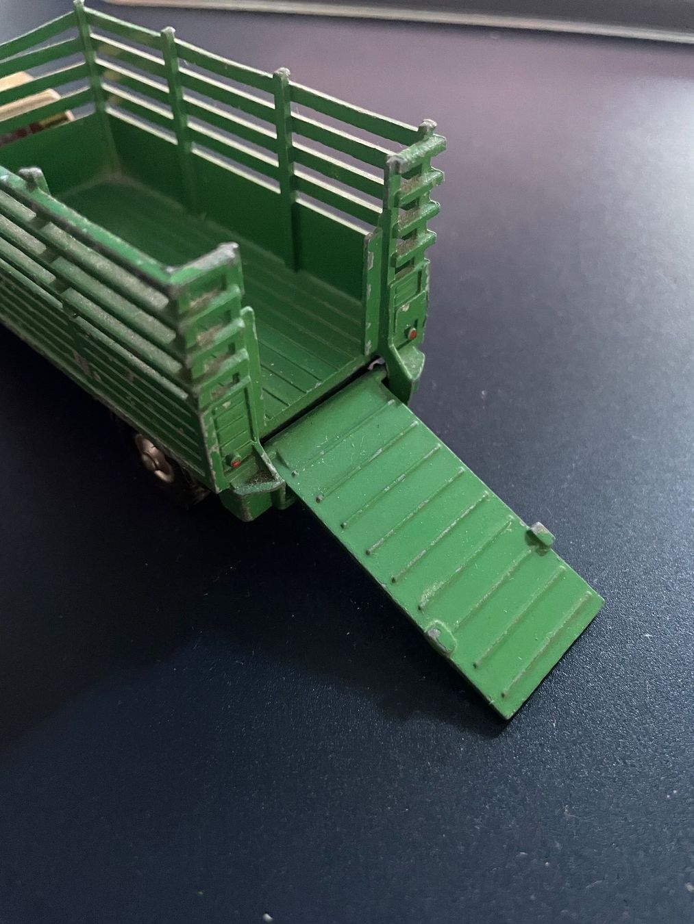 Corgi Toys Modellini d'auto: Corgi Toys Kew Fargo Dodge Oldtimer – Usato da Volketswil venduto da rubin74 3