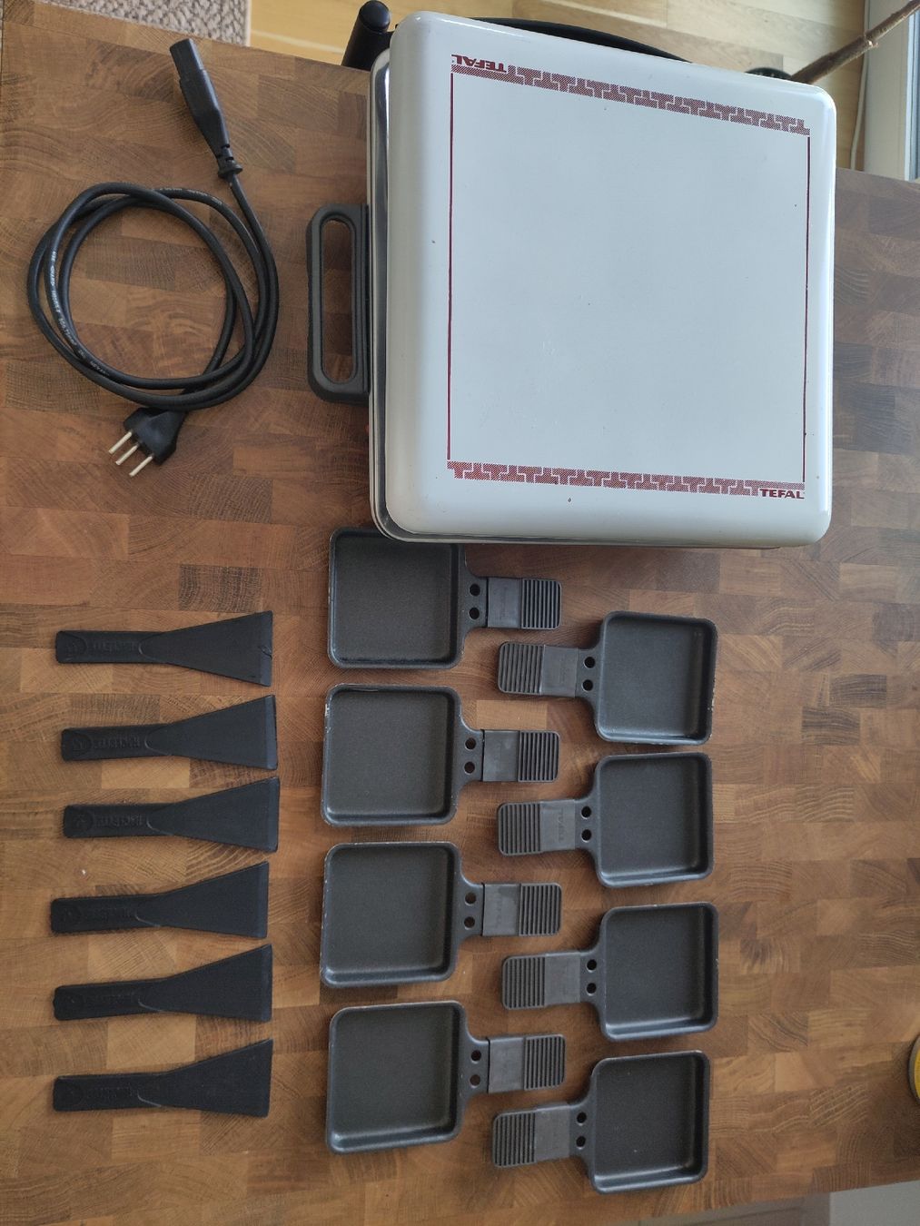 Küchengeräte: Appareil à raclette Tefal – Gebraucht aus Fribourg von Mistercactus