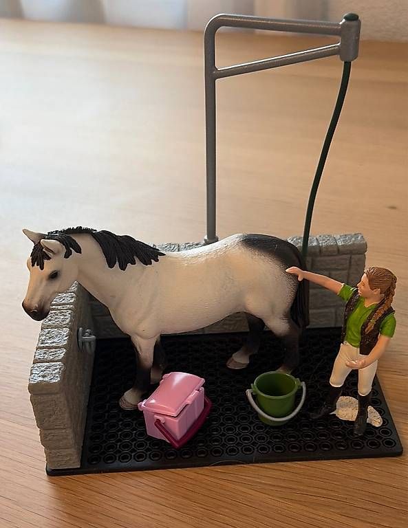 Spielzeuge: Schleich Café – Gebraucht aus Hinterforst von moliki 2