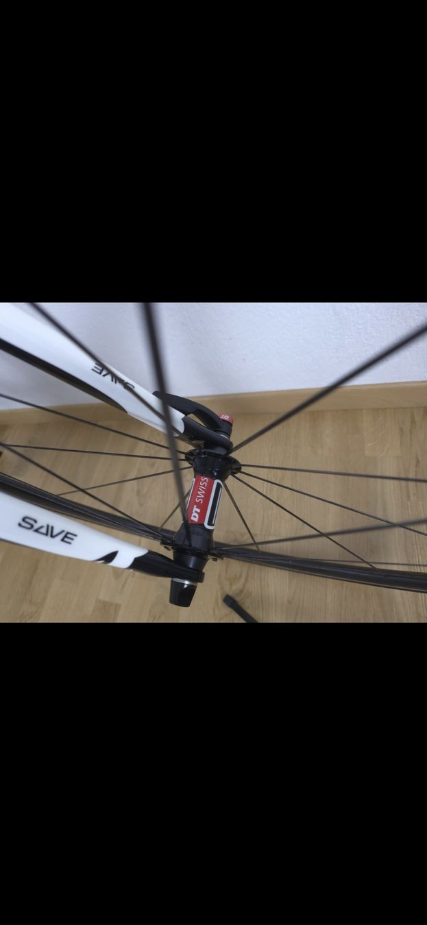 Cannondale Vélos: Cannondale Synapse Carbon  – D'occasion à Fahrweid par erz_b7wb 4