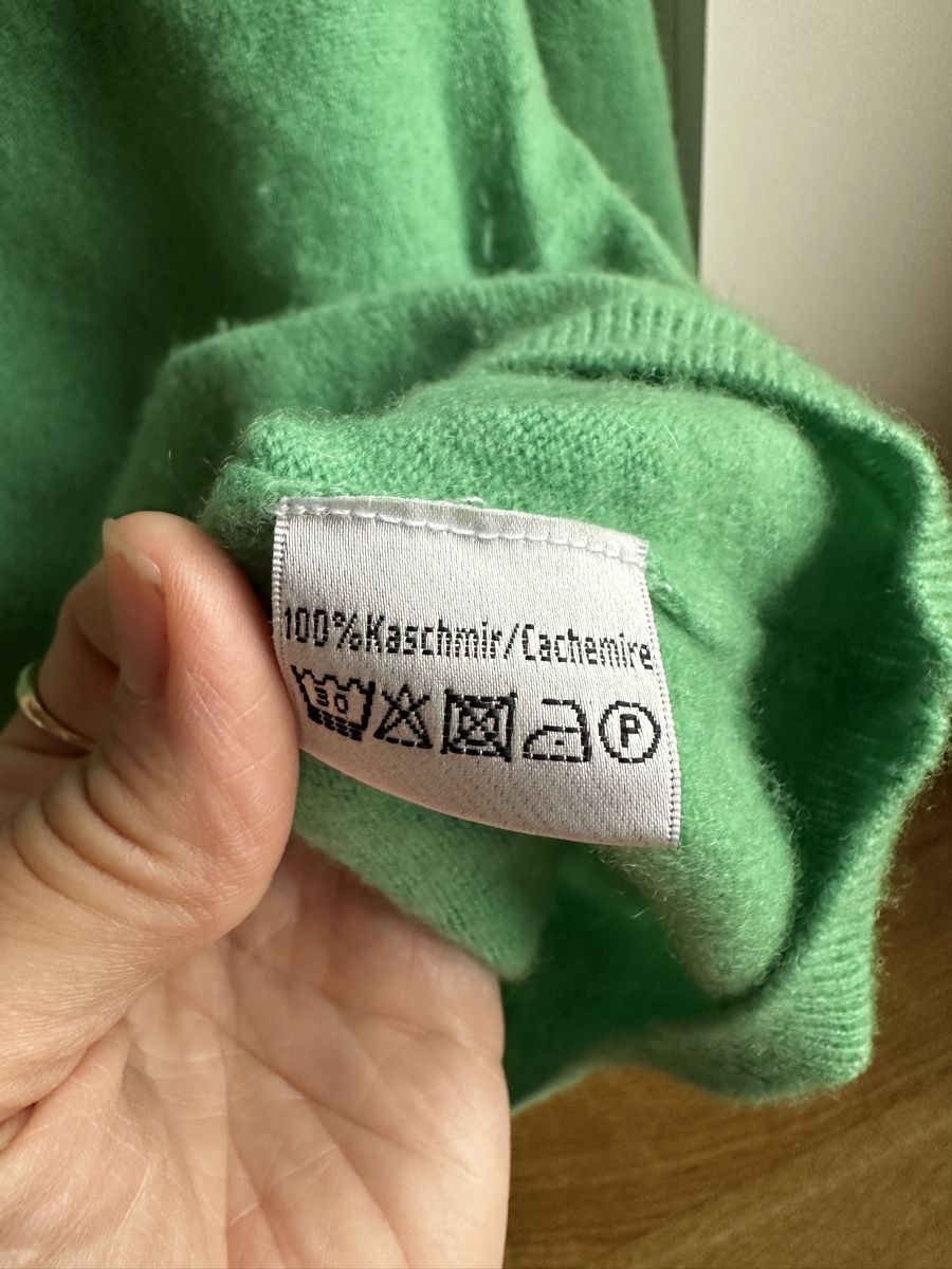 Maglioni & Felpe: Cashmere Pullover grösse M (eher S) – Usato da Bern venduto da Tana31 2