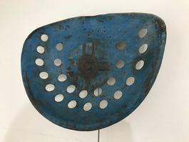 Traktorensitz Blechsitz Wandlampe