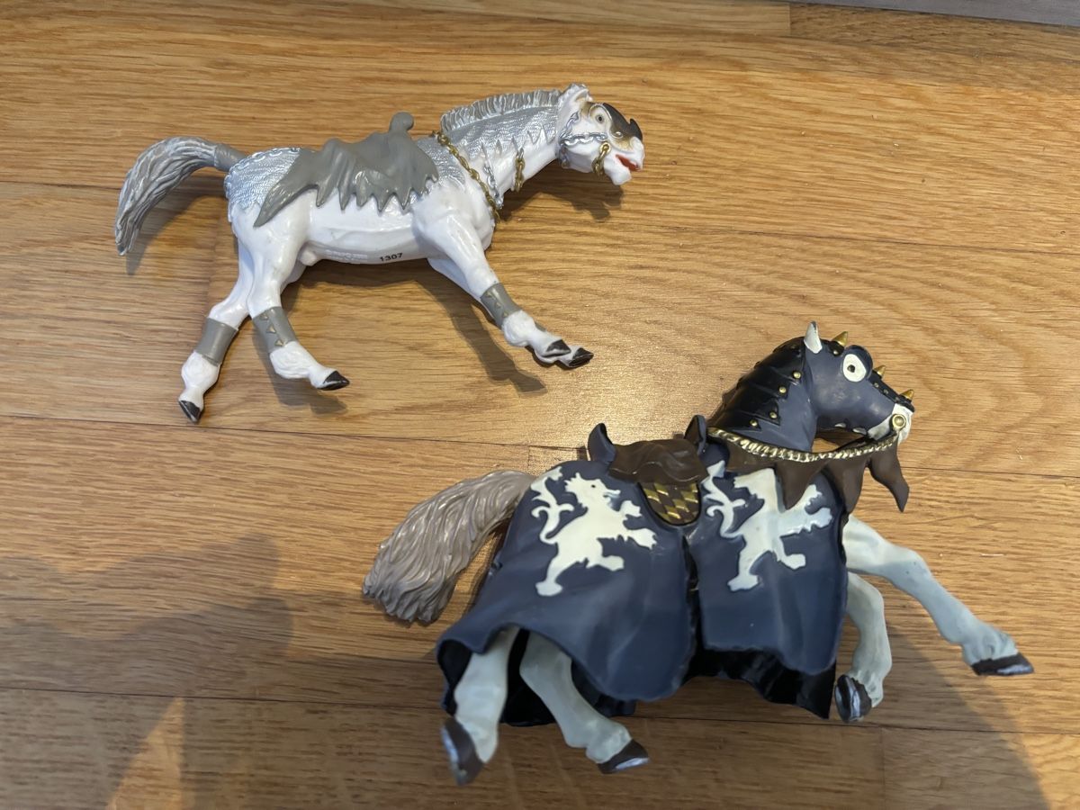 Figurines: Papo Ritterpferde – D'occasion à Uetikon am See par Winnieclaudia