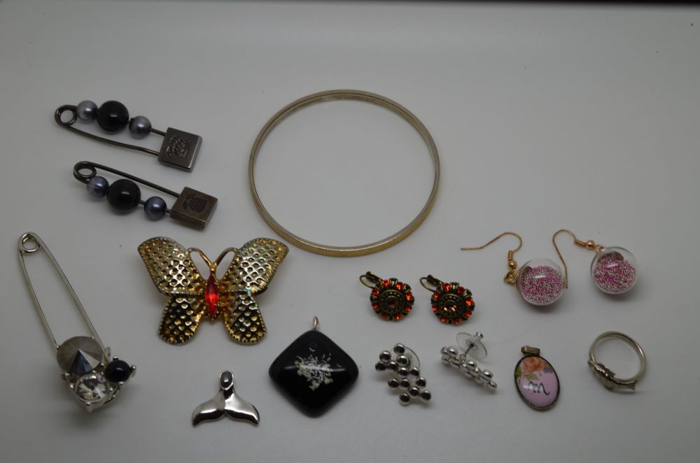Bijoux fantaisie ethnique : collier et bague ethnique femme
