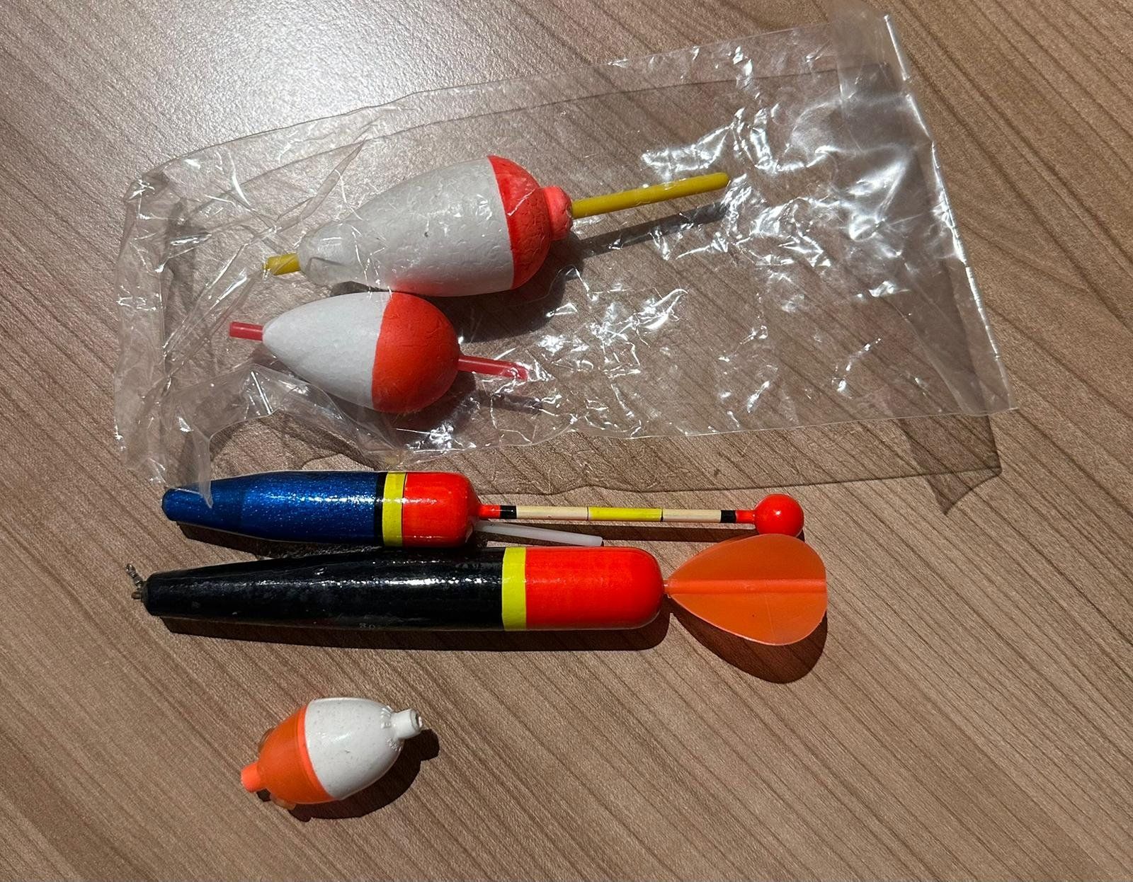 Apribottiglie & Tappi per chiusura: Zapfen neue und gebrauchte – Nuovo (secondo la descrizione) da Pfeffikon LU venduto da Aluzeus