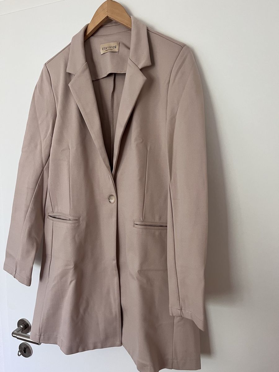 Giacche: Blazer & Hose Set – Usato da Allschwil venduto da MaloseS08 1