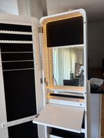 Schmuckschrank mit Ganzkörperspiegel & LED-Beleuchtung