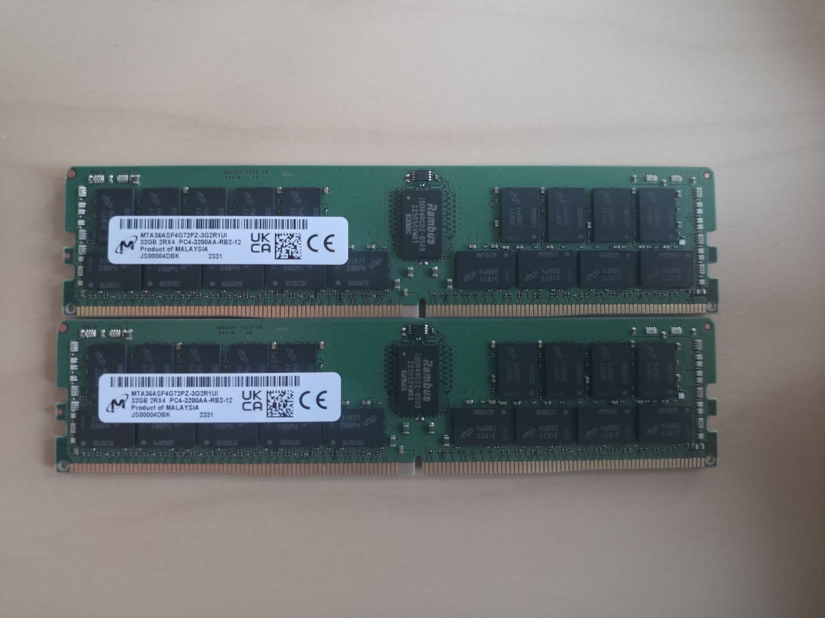 Memoria / RAM: 2× Micron 32 GB DDR4-3200 ECC Registered RDIMM – Nuovo (secondo la descrizione) da Winterthur venduto da reb_rk9m