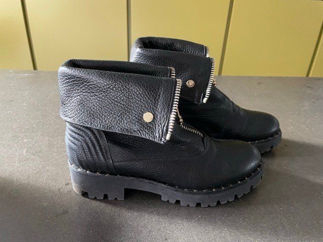 Marc Cain Chaussures femmes: Boots Marc Cain – D'occasion à Gockhausen par subbotnik 1