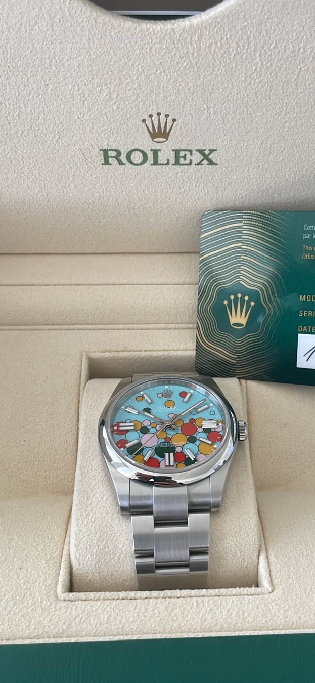 Rolex Uhren: Rolex Oyster Perpetual 41mm Celebration 124300 wie neu – Neu (gemäss Beschreibung) aus Wiesendangen von Veritas_Solutions 1