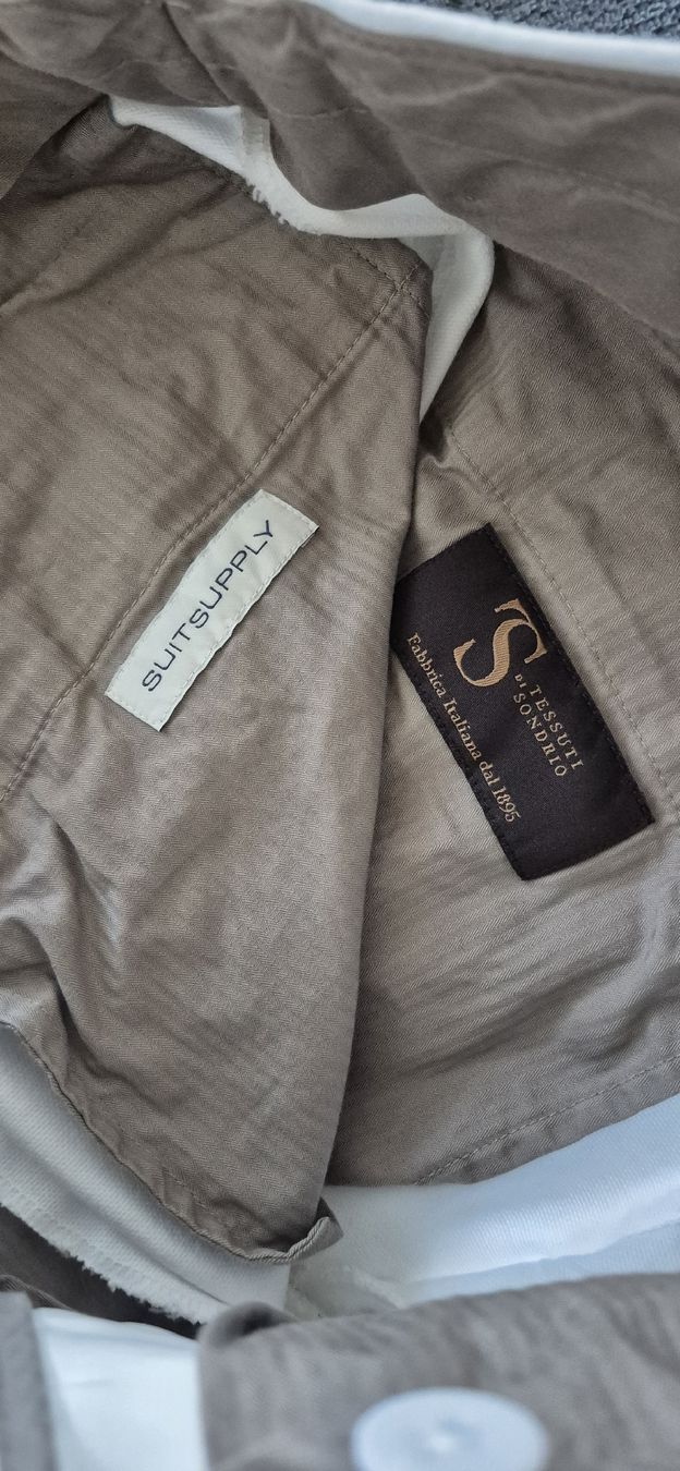 Suitsupply Pantaloni: Suitsupply White Summer Trouser – Nuovo (secondo la descrizione) da Zürich venduto da oli_7gjd 2