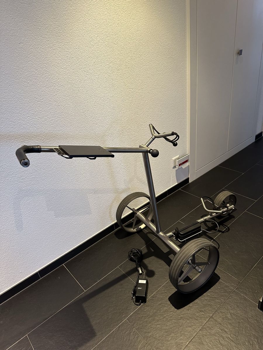 Trolley: TiCad Liberty Golf Elektro Trolley – Usato da Oberlunkhofen venduto da Tinapolly 4