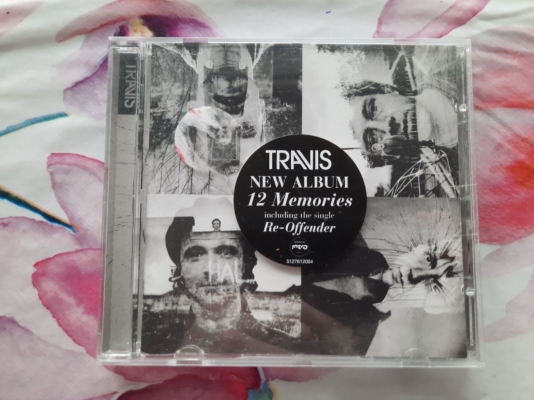 CDs: CD Travis - 12 Memories – Gebraucht aus Pully von bro_n52j