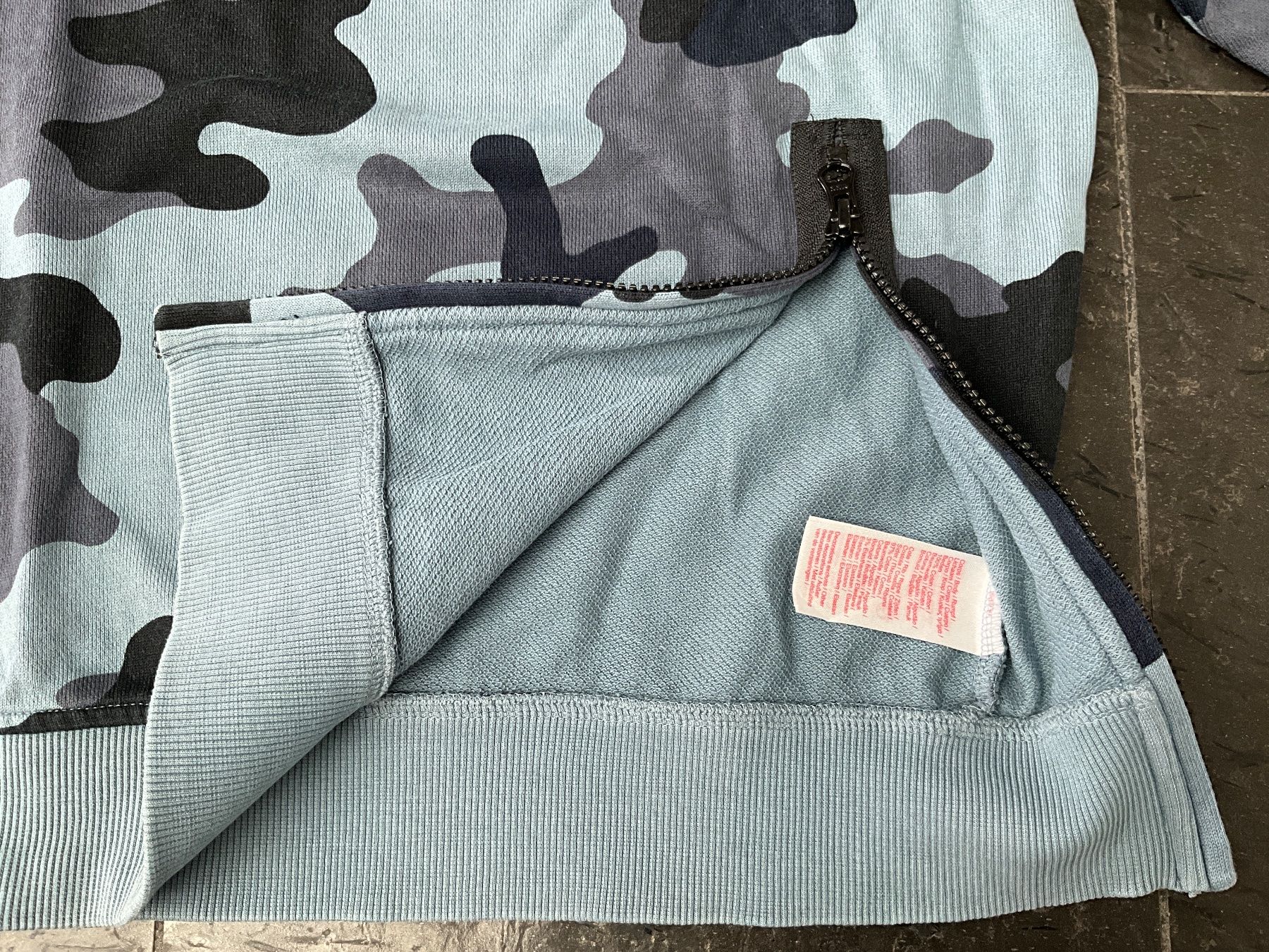 Lacoste Maglioni & Felpe: Pullover, LACOSTE, Mädchen, XS, schöne Details! – Usato da Stäfa venduto da Rbeerli0 5