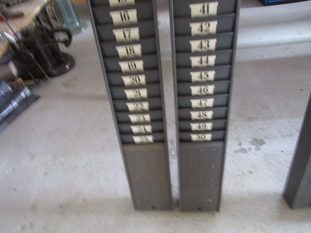 Wandhalter Für Stempelkarten – 25 Fächer, 9 Zoll Höhe, Metall, Schwarz – Für Kanban, Karten, Broschüren Wandhalter Stempelkarten