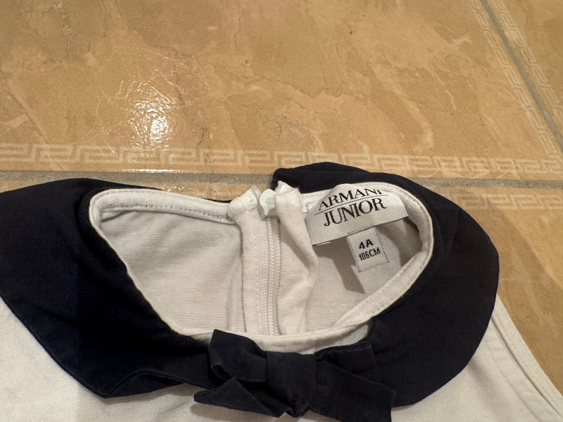 Armani Vestiti & Gonne: Armani schönes Kleid, 4J 104 – Usato da Klingnau venduto da Markus14 3