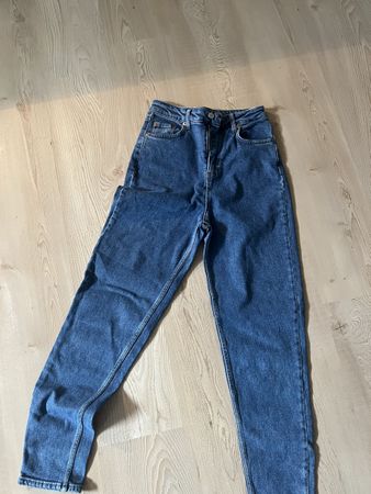 Levi's Jeans blau High Waist Grösse 28 guter Zustand