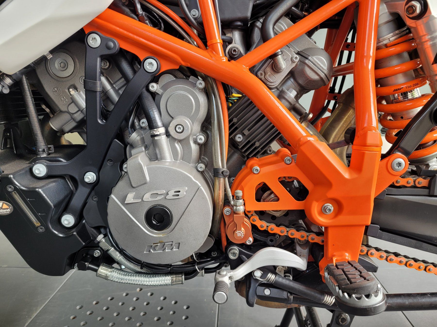 KTM Strada: KTM 990 SMT – Usato da Reinach AG venduto da CaddyFactory 4