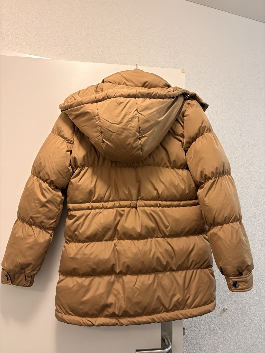 Michael Kors Giacche: Michael Kors Winterjacke Beige Grösse S – Usato da Schöftland venduto da Ana.20 2