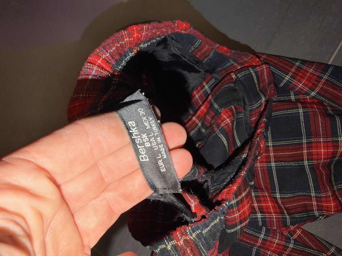 Bershka Pantaloni: Karierte Hose – Usato da Schenkon venduto da jul_vnk7 1