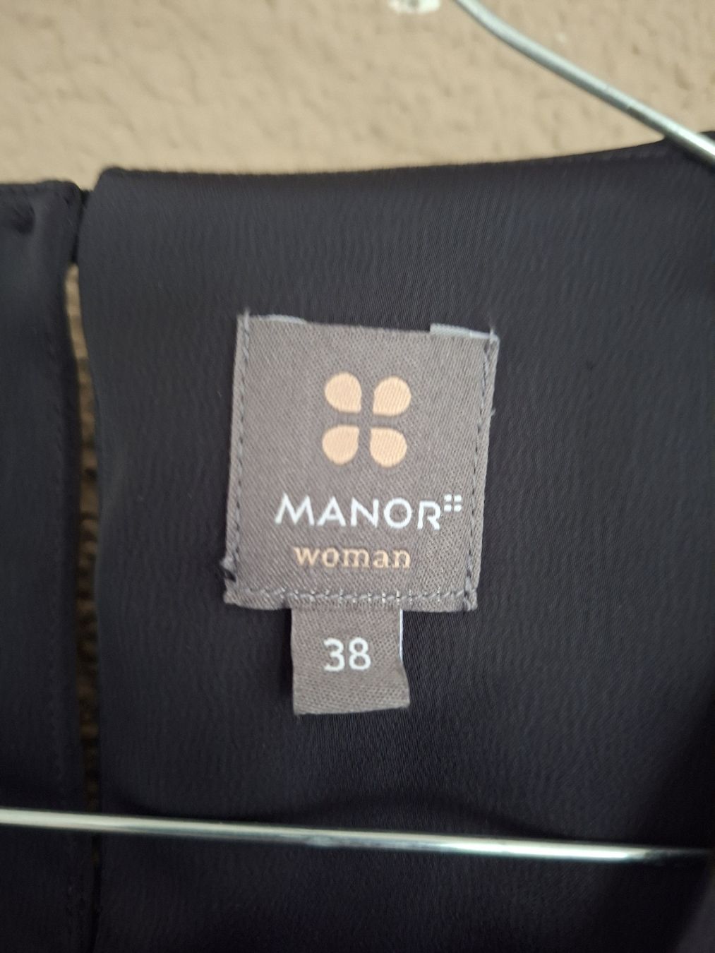 Manor Tops: Top – Gebraucht aus Zürich von lol_gq2g 1