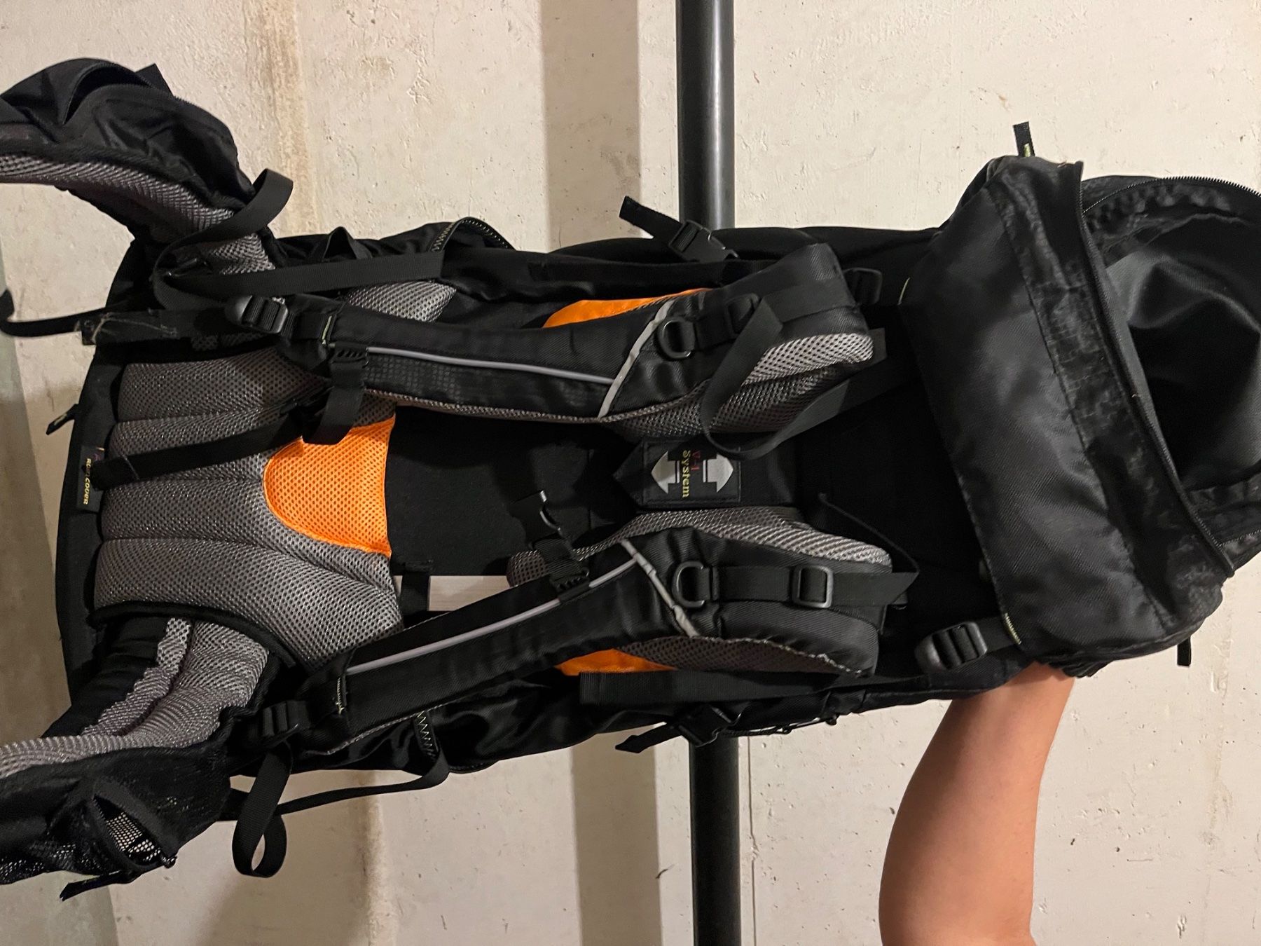 Trevolution Zaini: Trevolution Dakota 55L Wanderrucksack – Usato da Zollikofen venduto da dil_qx5h 3