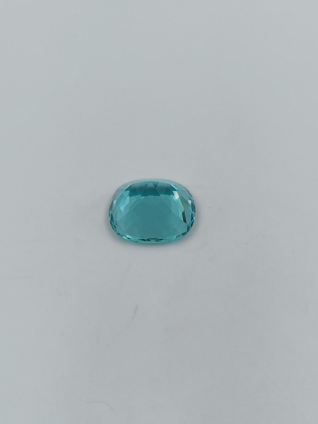 Pietre preziose: 1 AUSSERGEWÖHNLICH TÜRKISBLAUER BERYLL 32.56 CT. – Usato da Luzern venduto da EdiGem 6