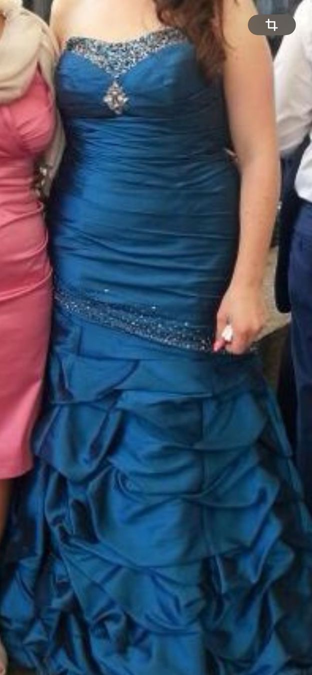 Vestiti: Abendkleid / Cocktailkleid – Usato da Zullwil venduto da Nina.L.R. 1