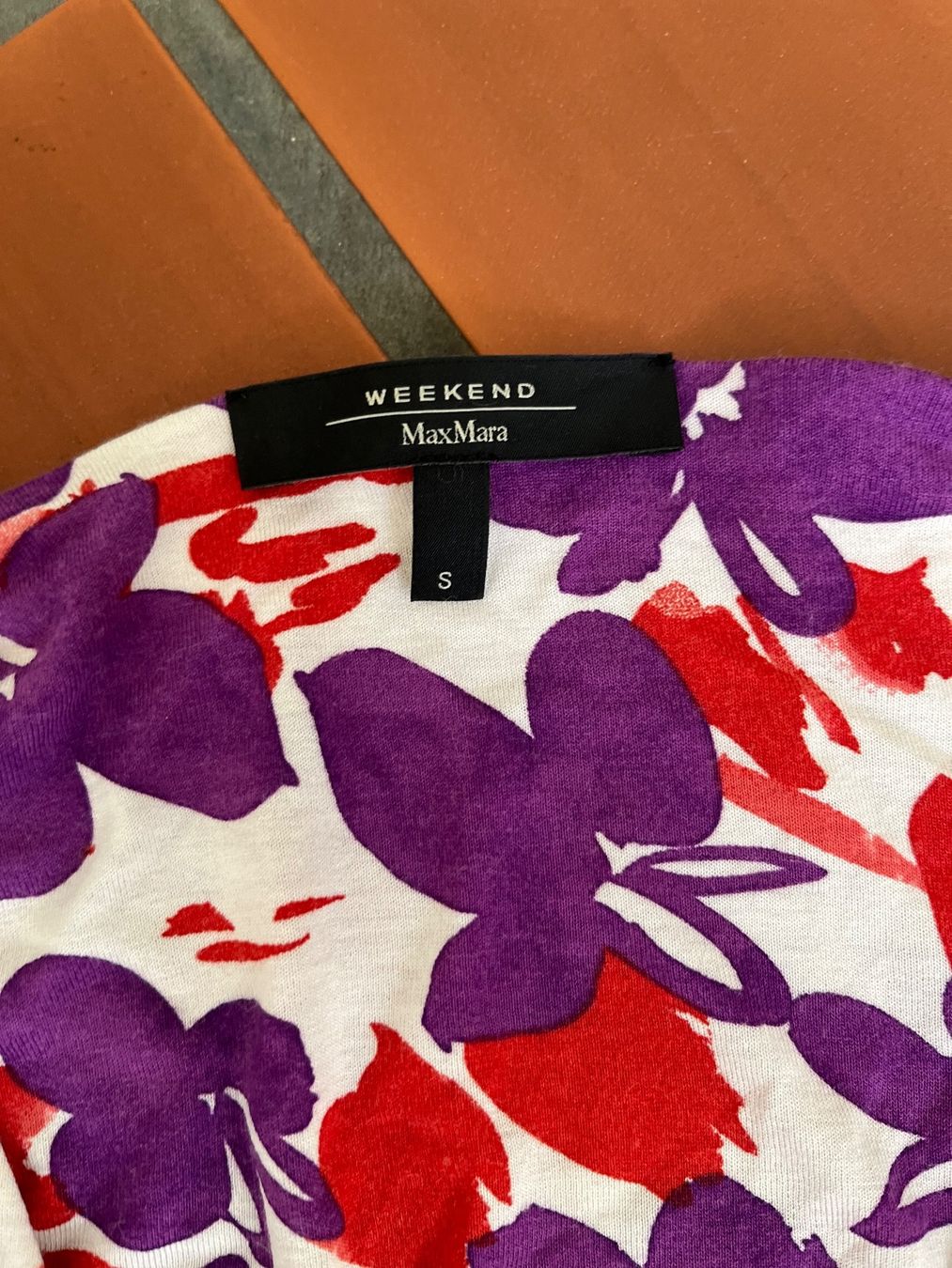 Max Mara Top: Top geblumt Max Mara – Usato da Zürich venduto da ZoraG 1