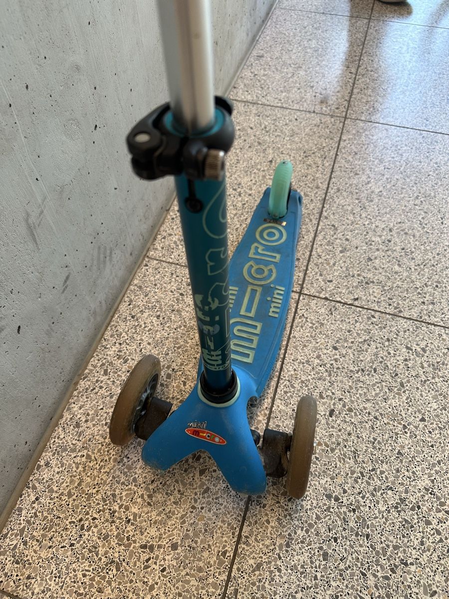 Micro Véhicules pour enfants: Micro Mini Kinderroller – D'occasion à Basel par ItsRaffi88 2