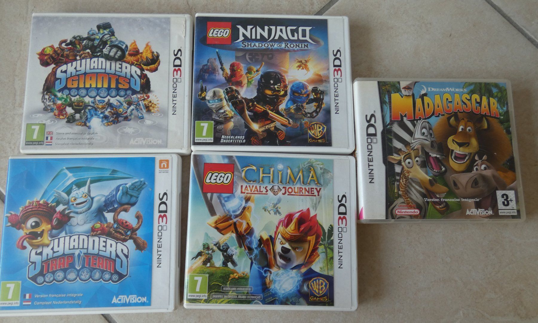 Nintendo Giochi: Nintendo 3DS / DS - 5 jeux – Usato da La Sarraz venduto da classicworldcoins