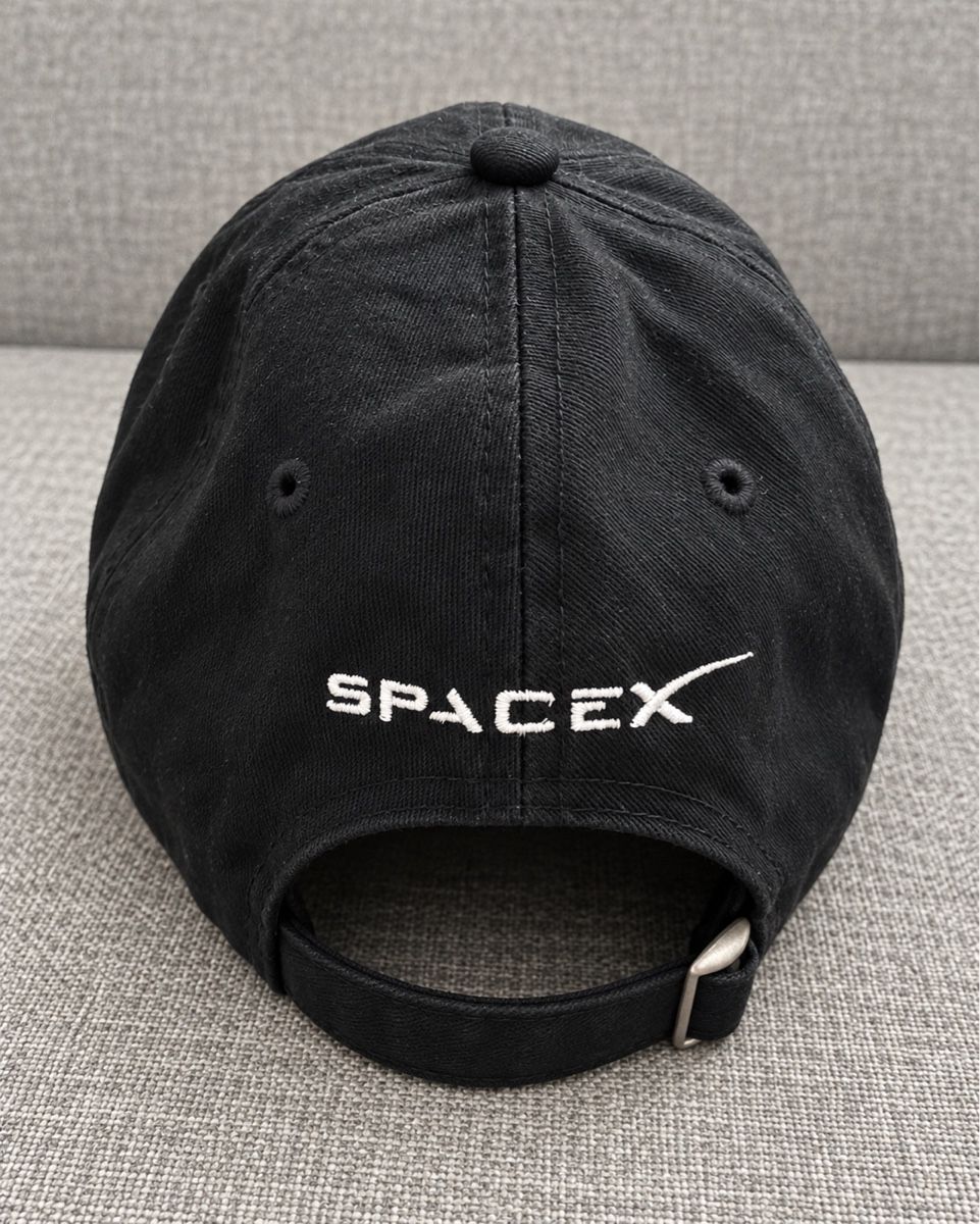 Autres vêtements & accessoires: Cap Space X  – Neuf (Voir description) à Luzern par cas_7b8n 1
