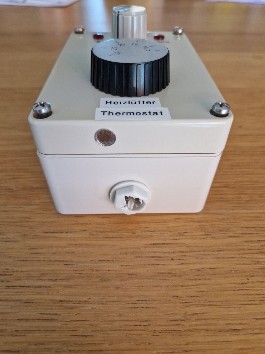 Sistema di controllo: Thermostat HST-4 – Usato da Vogelsang AG venduto da villa9 1