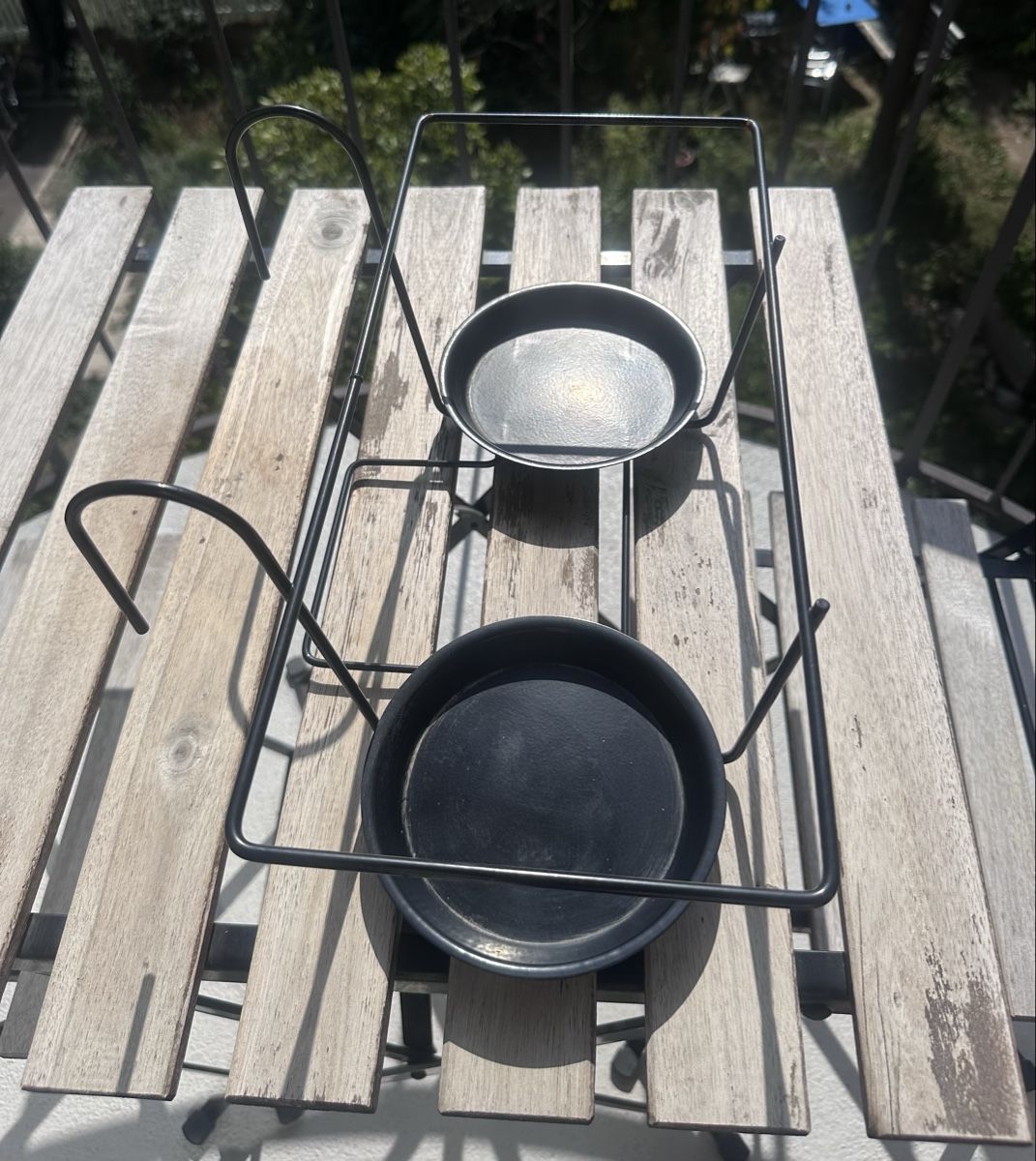 Autres articles pour la maison: Hanging planter stand black metal 2 tiers – D'occasion à Zürich par juz_2t2j 1