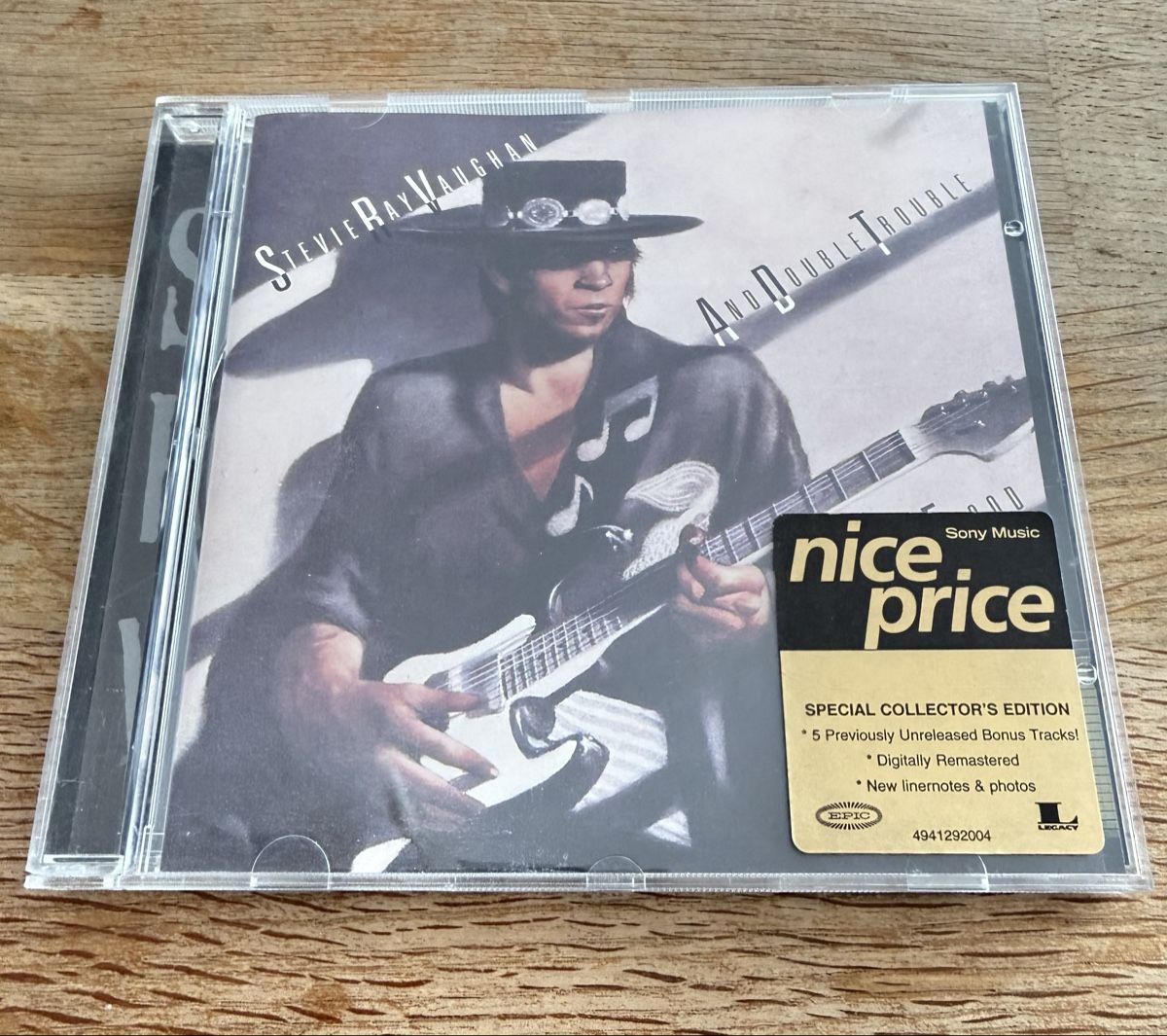 CD: Stevie Ray Vaughan Texas Flood CD Special Edition – Usato da Goldach venduto da Donpancho