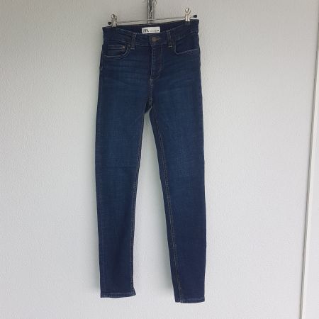 Zara Jeans blau Gr. 34