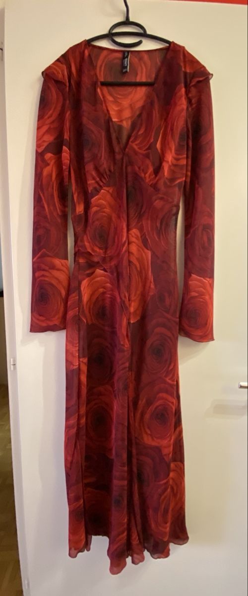 Mango Kleider: Robe élégante Mango à imprimé roses - taille M – Neu (gemäss Beschreibung) aus Genève von swissjojo