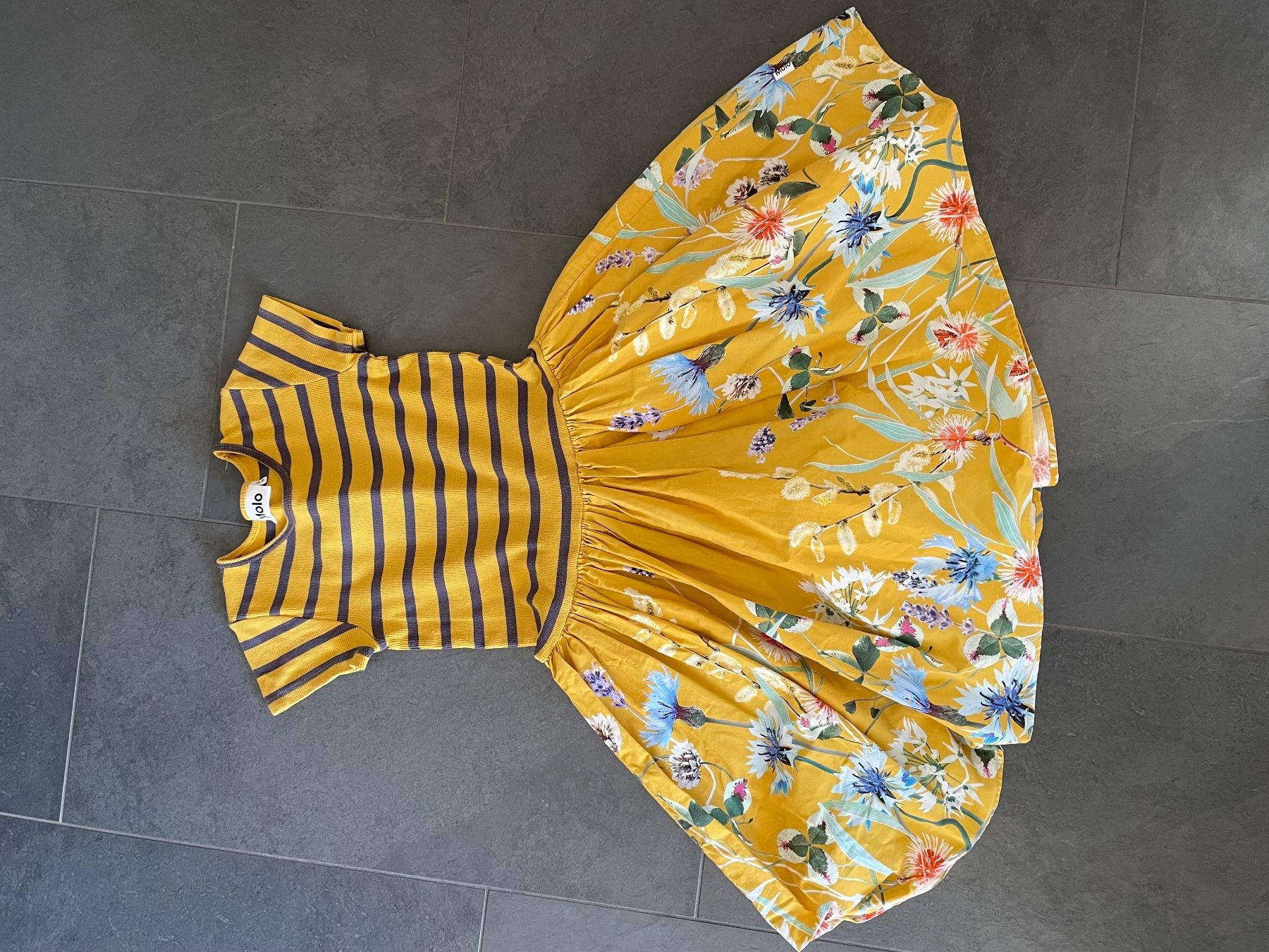 Robes et jupes: Sommerkleid Mädchen – D'occasion à Balgach par sei_s6d7