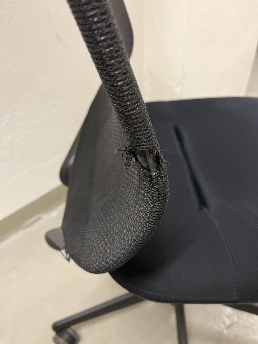 Rollstühle: Bürostuhl Vitra ID Mesh – Gebraucht aus Solothurn von HH91 3