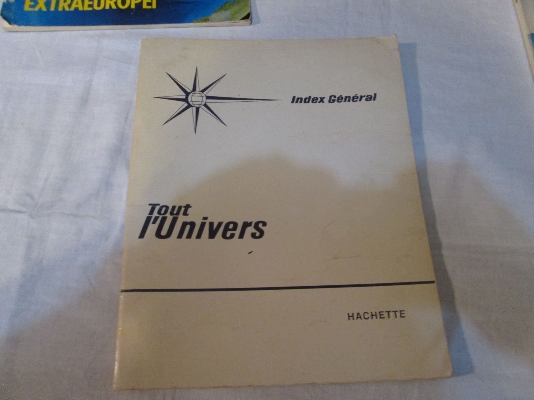 Bücher: 3 LIVRES (454) – Gebraucht aus la Chaux-de-Fonds von Lampe 4